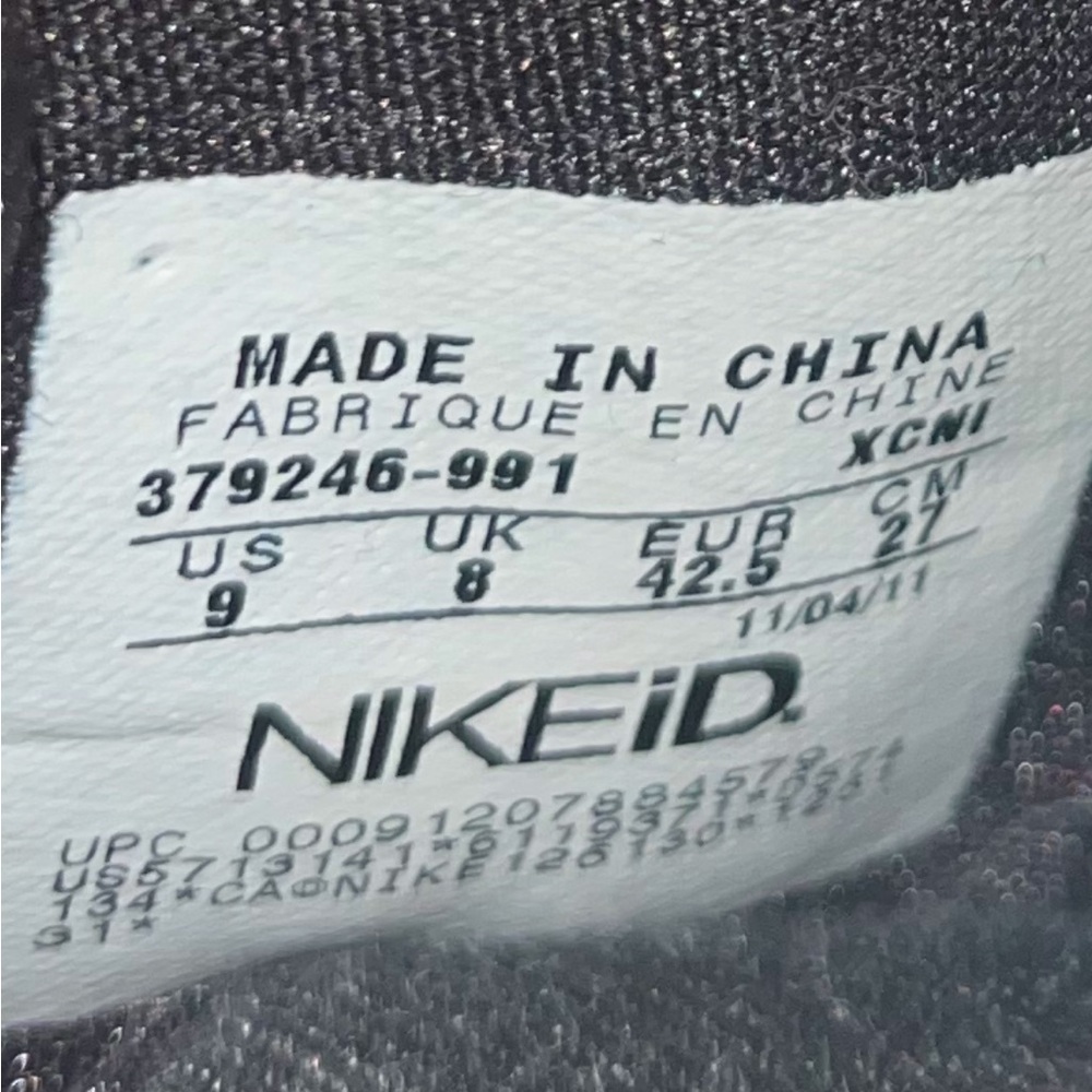 Nike Shoes - Picture 6 of 6